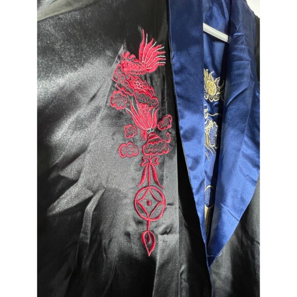 Men's Robe Kimono Reversible Embroidered Dragon Asian  Black & Blue No Belt - Picture 9 of 16